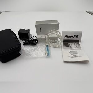 Waterpik Travel Dental Water Flosser System Portable Oral Irrigator VTG 2004 HTF